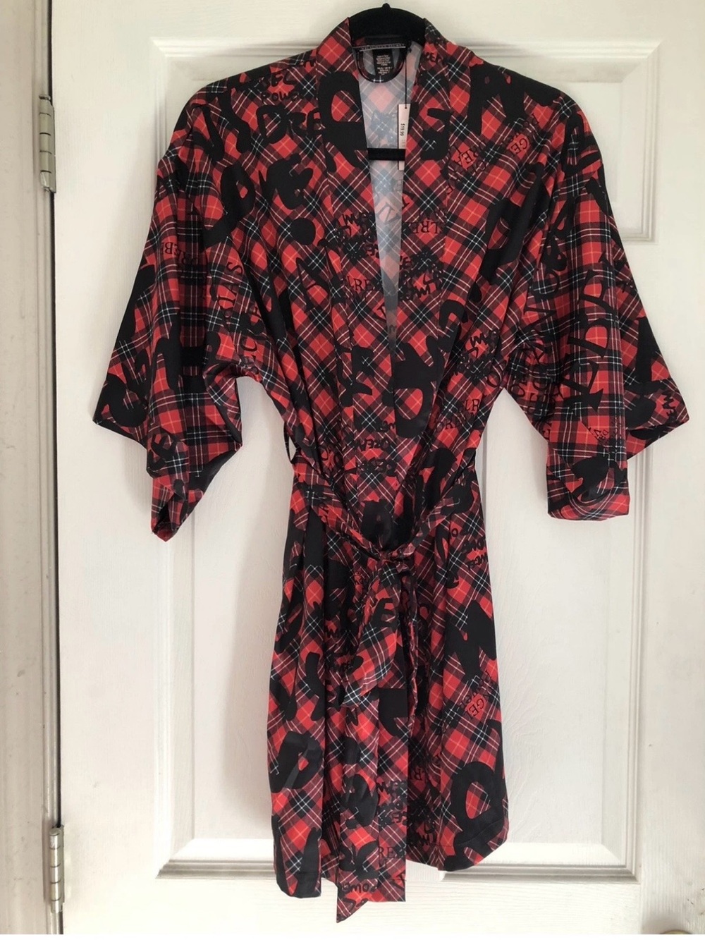 Victorias Secret After Hours Satin Silky Robe Size Med Large
NWT